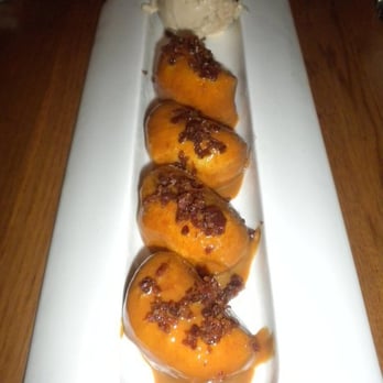 Traif - Bacon Doughnuts, Dulce de Leche, & Coffee Ice Cream - New American Near Me - Brooklyn, New York
