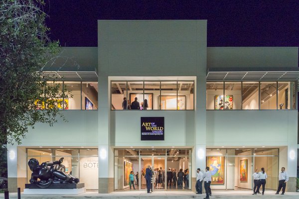 Art of the World Gallery by null