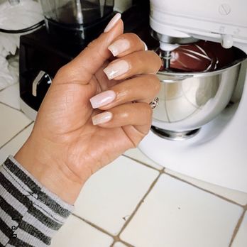 La Belle Nails - Natural color nails - Nail Salons Near Me - Lincoln, California
