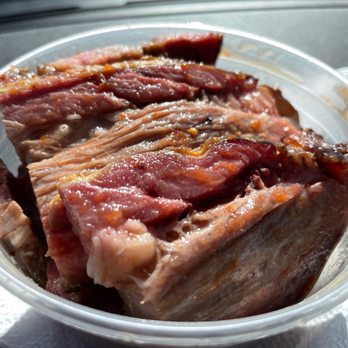 BBQ Joes - Amazing texture - Barbeque Near Me - Trinity, North Carolina