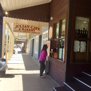 Julian Cafe - Window order - Bakeries Near Me - Julian, California