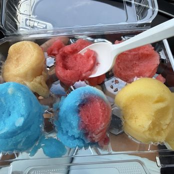 Ralph's Famous Italian Ices - Caribbean, cherry, strawberry margarita, blue Hawaiian, rainbow, passion fruit - Ice Cream & Frozen Yogurt Near Me - Westfield, New Jersey