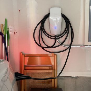 Best Electrical Services - Tesla Wall Connector - Electricians Near Me Best Electrical Services - Tesla Wall Connector - Electricians Near Me