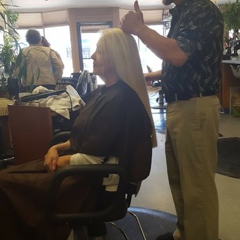 Paragon Designers - Richard Educating Customer on Hair Care - Skin Care Near Me - Chula Vista, California Paragon Designers - Richard Educating Customer on Hair Care - Skin Care Near Me - Chula Vista, California