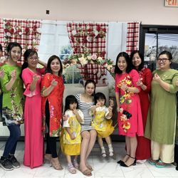 Family Nails - Family Nails Team