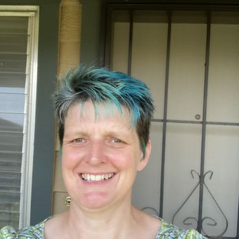 Brush Salon - Hair Salons Near Me - San Juan Capistrano, California