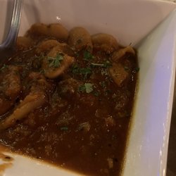 Lezvos - Fèves de lima dans une sauce tomatée parfaitement relevée. Je veux apprendre à en faire!