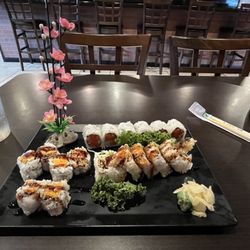 Karaku - Shrimp tempura roll, spicy tuna roll & sweet potato roll (lunch special)