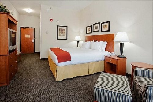 Holiday Inn Express & Suites Vernal - Dinosaurland by IHG by null