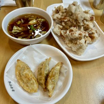 Paik's Noodle - Mandu (dumplings), Tangyusuk (sweet and sour pork) - Chinese Near Me - Bellevue, Washington Paik's Noodle - Mandu (dumplings), Tangyusuk (sweet and sour pork) - Chinese Near Me - Bellevue, Washington