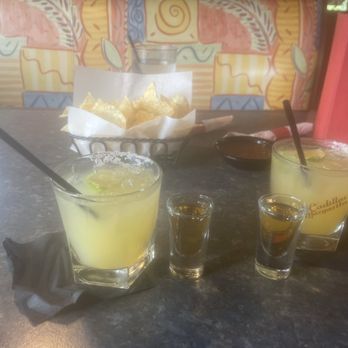 Chevys Fresh Mex - Cadillac margarita - Mexican Near Me - Olivette, Missouri Chevys Fresh Mex - Cadillac margarita - Mexican Near Me - Olivette, Missouri
