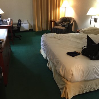 Silver Beach Hotel - Room - Hotels Near Me - St. Joseph, Michigan Silver Beach Hotel - Room - Hotels Near Me - St. Joseph, Michigan