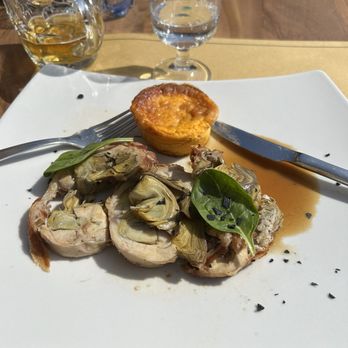 Il Bandierino - Stuffed Rabbit with artichoke - Bars Near Me - Siena, SI Il Bandierino - Stuffed Rabbit with artichoke - Bars Near Me - Siena, SI