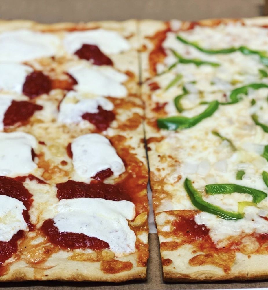 LA BELLA RESTAURANT & PIZZERIA Updated October 2024 59 Photos & 71 Reviews 1566 Central