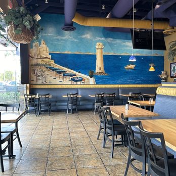Phoenicia Pita Kitchen - Restaurant - Greek Near Me - Gilbert, Arizona