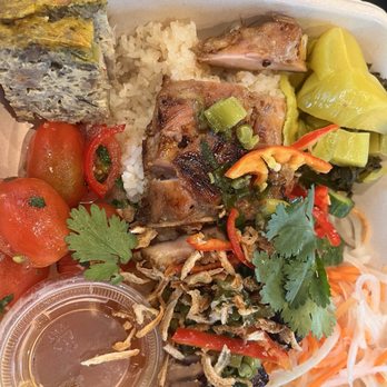 Local Kitchens - Broken rice chicken - Burgers Near Me - Lafayette, California Local Kitchens - Broken rice chicken - Burgers Near Me - Lafayette, California