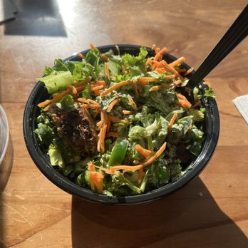 Sizzle&Crunch - Grilled Chicken Vermicelli Bowl - Vietnamese Near Me - Bellevue, Washington
