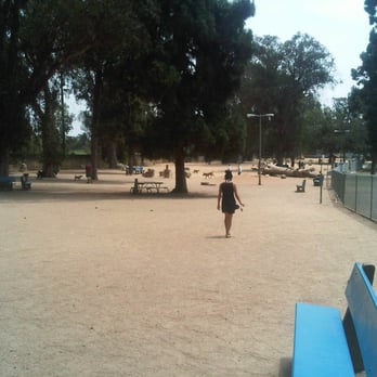 Recreation Dog Park - Dog Parks Near Me - Long Beach, California Recreation Dog Park - Dog Parks Near Me - Long Beach, California