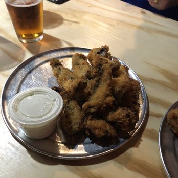 Como Smoke and Fire - Mushroom - Barbeque Near Me - Columbia, Missouri