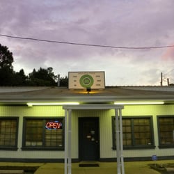 Clancy's Cafe