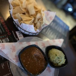 El Segundo - Chips, guacamole and salsa