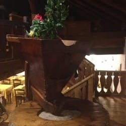 Ristorante Il Mulino - La vecchia macina dell'antico mulino...