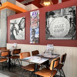 Maggie's Grill