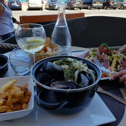La Caravelle - Menu du jour moules frites !!