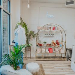 Beau Monde Luxe