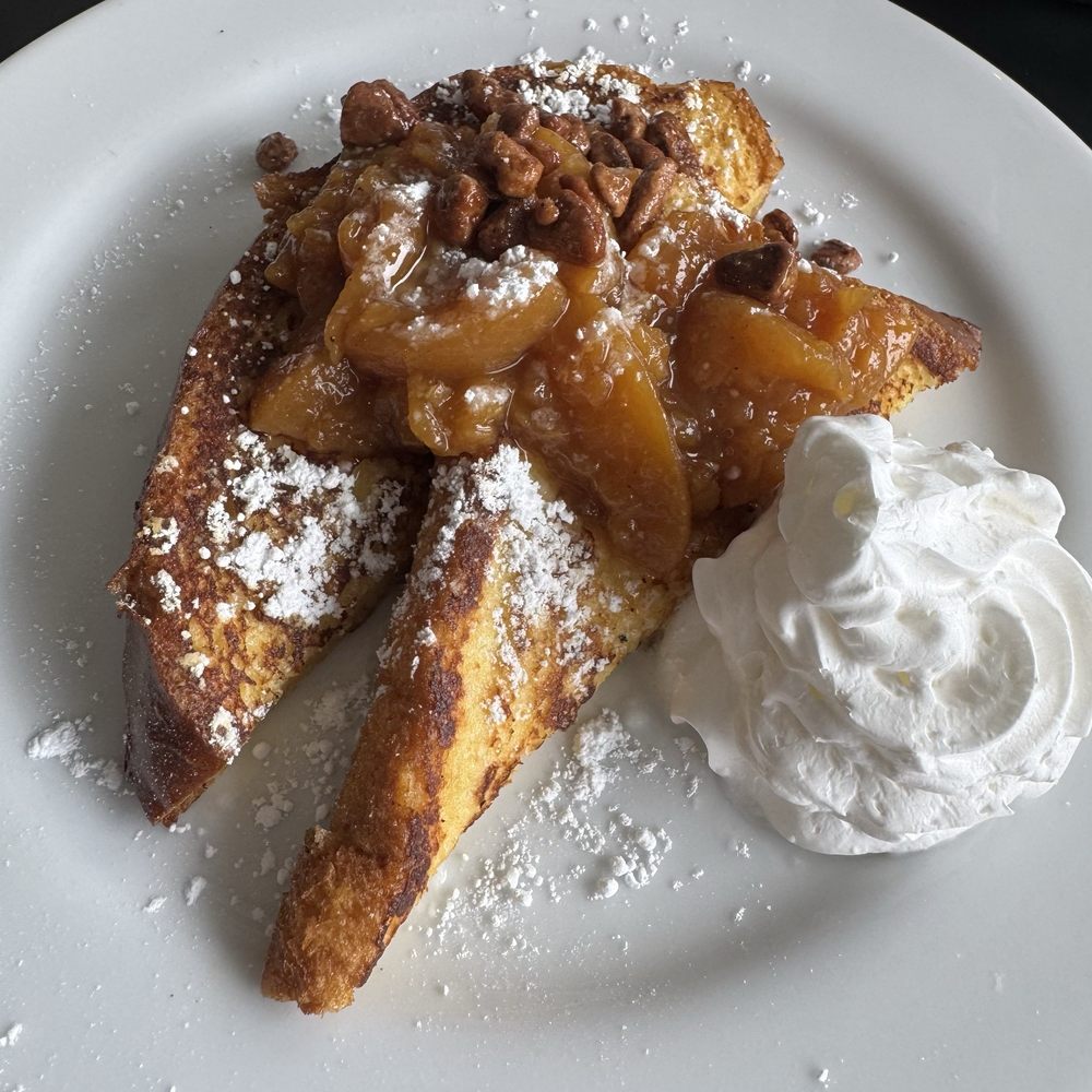 Mama's Boy - French toast plate - Georgia peach French toast - Southern Near Me - Athens, Georgia Mama's Boy - French toast plate - Georgia peach French toast - Southern Near Me - Athens, Georgia