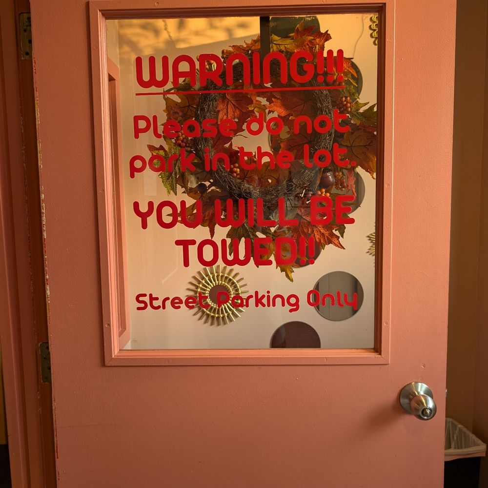 Oh My Crab - Picture of the front door do not park in the parking lot - Seafood Near Me - Chicago, Illinois