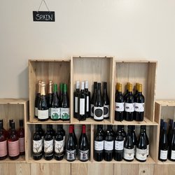 Wines In Tandem