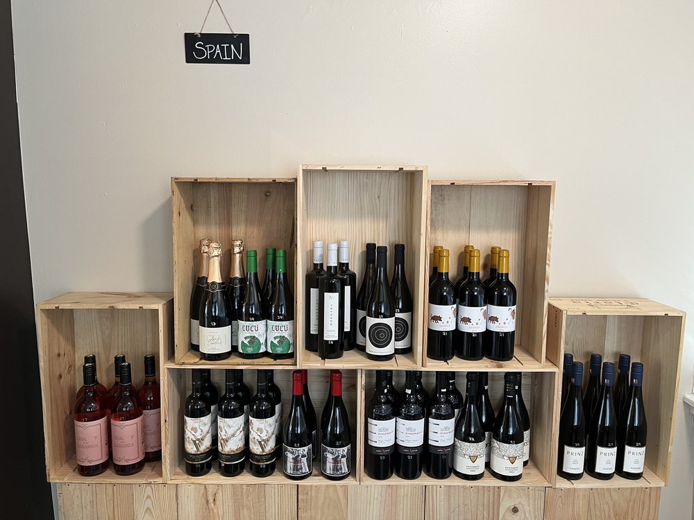 WINES IN TANDEM Updated September 2024 10 Photos 222 D St, Davis