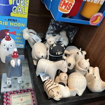 Lundeen's - Cards & Stationery Near Me - Culver City, California