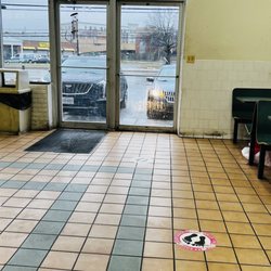 Danny's Sub Shop
