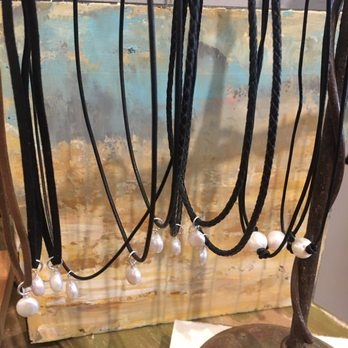 Cache Chic - Jewelry Near Me - Brenham, Texas Cache Chic - Jewelry Near Me - Brenham, Texas
