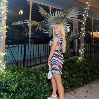 Maeve in June - Blonde/extensions by Maeve in June Salon - Hair Extensions Near Me - New York, New York Maeve in June - Blonde/extensions by Maeve in June Salon - Hair Extensions Near Me - New York, New York