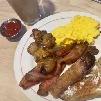 Fox And The Hen - Breakfast & Brunch Near Me - Denver, Colorado Fox And The Hen - Breakfast & Brunch Near Me - Denver, Colorado