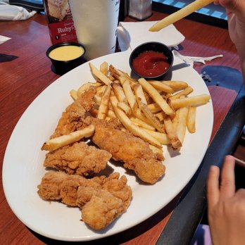 Ruby Tuesday - Kids chicken tenders and fries - American Near Me - Columbia, South Carolina Ruby Tuesday - Kids chicken tenders and fries - American Near Me - Columbia, South Carolina