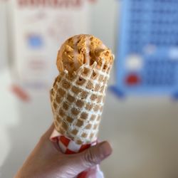 Sunday Ice Cream - Thai tea with condensed milk
