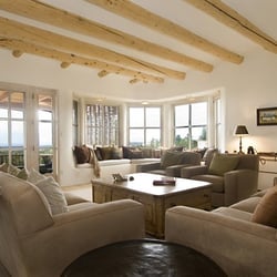 Adobe Destinations by Proctor Property Management - Jewel of Circle Drive living room