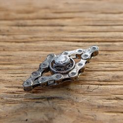 Edgewares Customs - Handcrafted fidget bike chain welded