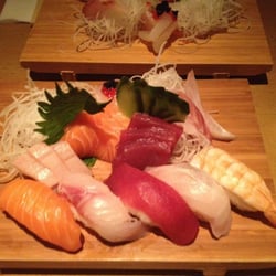 Konichiwa - Sushi and sashimi mix.