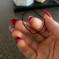 LiLi Nails