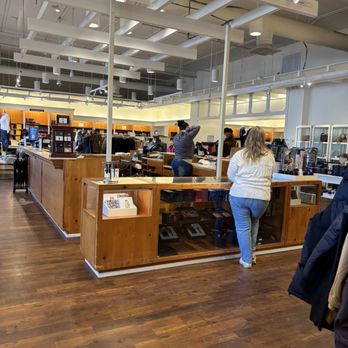 Polo-Ralph Lauren Factory Store - Outlet Stores Near Me - Tilton, New Hampshire Polo-Ralph Lauren Factory Store - Outlet Stores Near Me - Tilton, New Hampshire