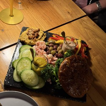 The Lobbyist - Charcuterie board - Bars Near Me - Memphis, Tennessee The Lobbyist - Charcuterie board - Bars Near Me - Memphis, Tennessee