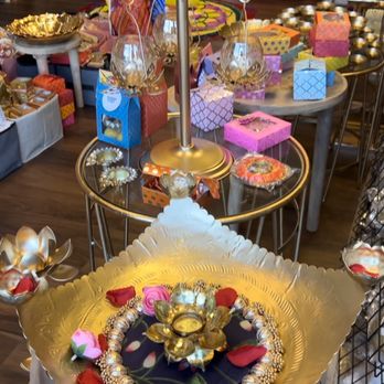 Spundhann - The Art People - Home Decor Near Me - Milpitas, California Spundhann - The Art People - Home Decor Near Me - Milpitas, California