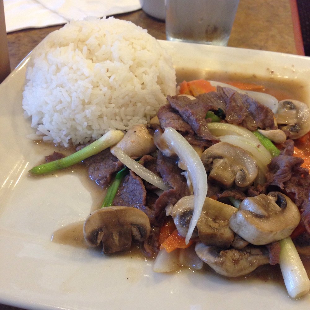 Com Tam Thanh - Sautéed beef and mushroom - Vietnamese Near Me - Newark, California Com Tam Thanh - Sautéed beef and mushroom - Vietnamese Near Me - Newark, California