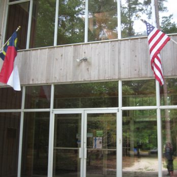 Hope Plantation - Entrance - Landmarks & Historical Buildings Near Me - Windsor, North Carolina