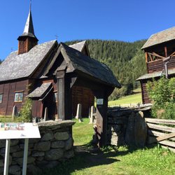 Lomen Stavkyrkje